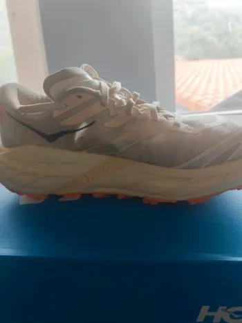 Używany Hoka Speedgoat 7 bike — zdjęcie 5 z 8