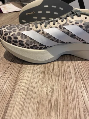 Used Adidas Adizero evo sl bike — image 5 of 12