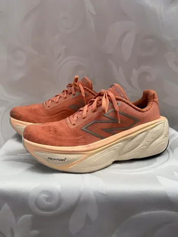 Brugt New Balance Fresh Foam X More v6 bike