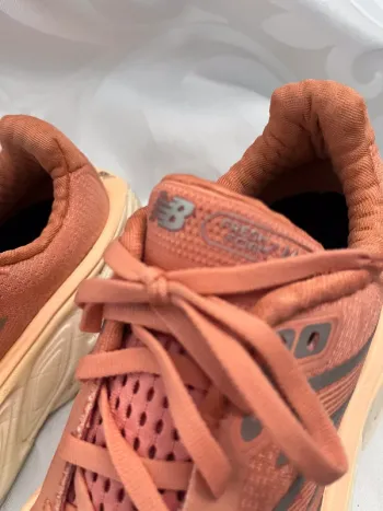 Gebrauchtes New Balance Fresh Foam X More v6 bike — Bild 8 von 8