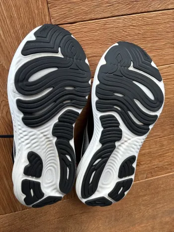 Used Brooks Glycerin 22 bike — image 10 of 10