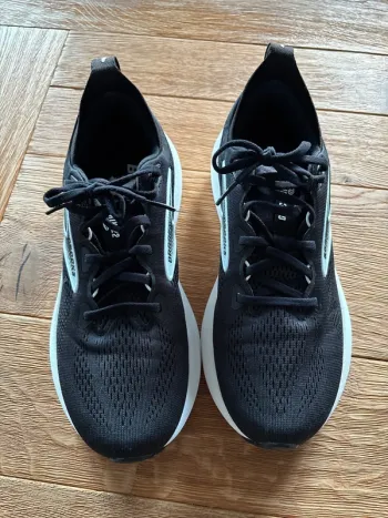 Used Brooks Glycerin 22 bike — image 2 of 10