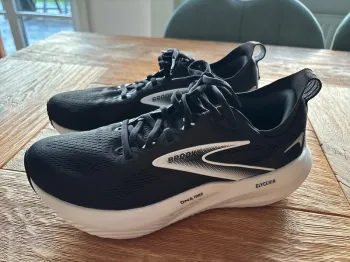 Used Brooks Glycerin 22 bike — image 3 of 10