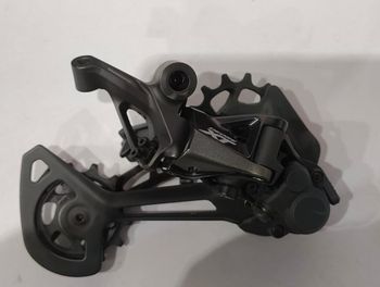 Używany Shimano Deore XT RD-M8100 bike