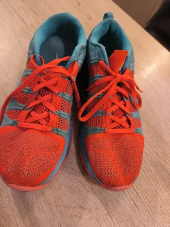 Nike Flyknit lunar 2 bike usato — immagine 2 di 8