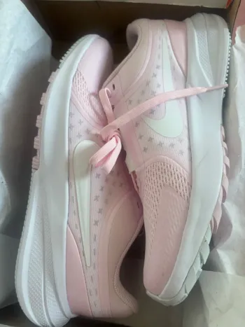 Used Rose Nike Baskets sport taille 38.5 bike — image 4 of 7