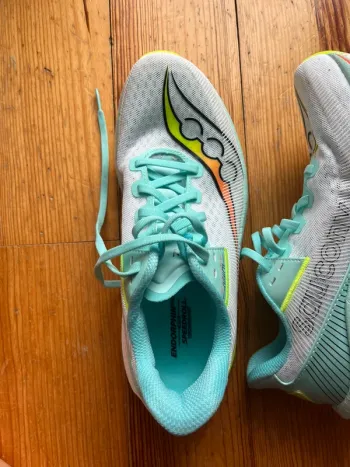 Używany Saucony Endorphin Azura bike — zdjęcie 8 z 9