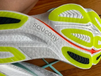 Używany Saucony Endorphin Azura bike — zdjęcie 7 z 9