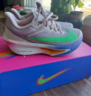 Used 100% Nike Zoom Fly 6 bike — image 6 of 14