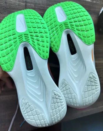 Used 100% Nike Zoom Fly 6 bike — image 8 of 14