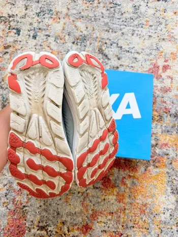 Used Hoka Rincon 3 bike — image 4 of 4