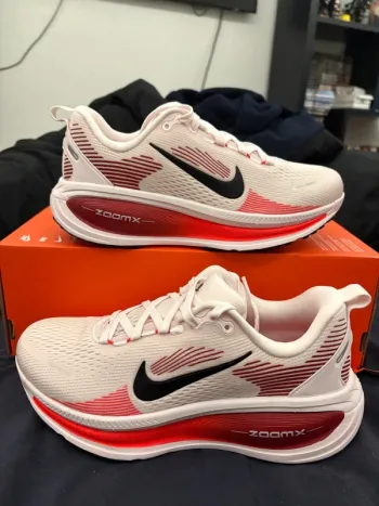 Used Nike Vomero 18 bike