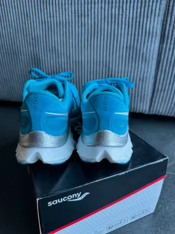 Brugt Saucony hardloopschoenen dames bike — billede 5 af 10