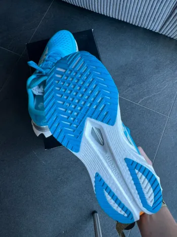 Brugt Saucony hardloopschoenen dames bike — billede 6 af 10