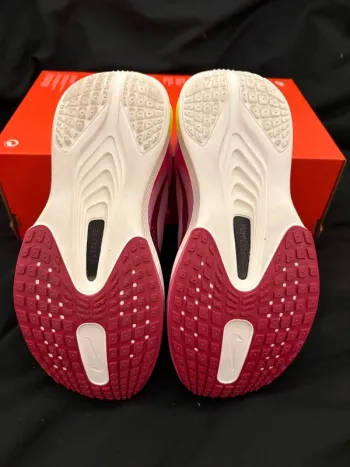 Używany Nike Zoom Fly 6 bike — zdjęcie 2 z 7