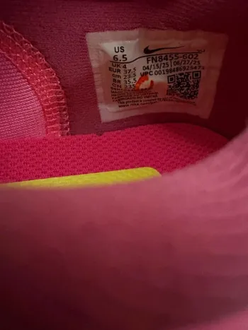 Używany Nike Zoom Fly 6 bike — zdjęcie 6 z 7