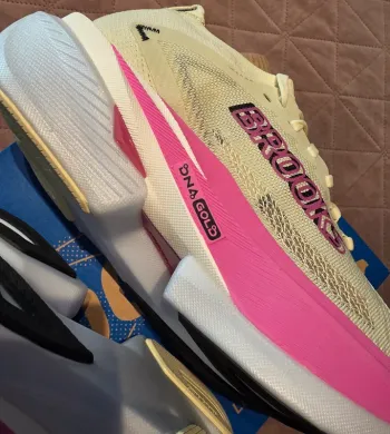 Tweedehands Brooks sneakers bike — afbeelding 10 van 12