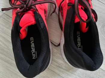 Używany Saucony Guide ISO bike — zdjęcie 4 z 8