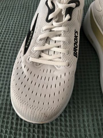 Used Brooks Ghost Max 3 bike — image 2 of 6