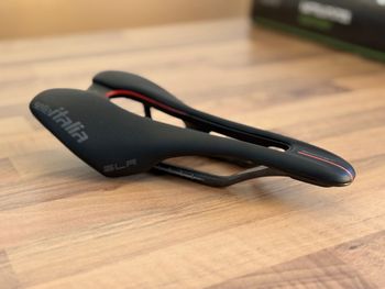 Używany Selle Italia SLR Carbonio Superflow 2025 bike
