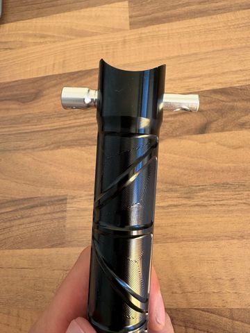 Used Tune Leichtes 2025 bike — image 3 of 9