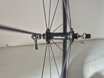 Used powertap Built in powermeter bike — image 5 of 12