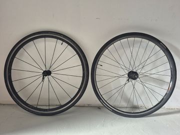 Used powertap Built in powermeter bike — image 2 of 12