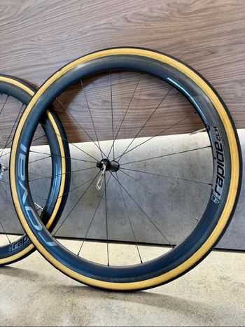 Roval Rapide CLX 40 bike usato — immagine 2 di 6