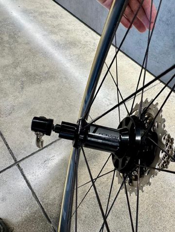 Used Roval Rapide CLX 40 bike — image 5 of 6