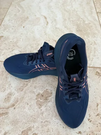 Used Asics GT 2000 14 bike