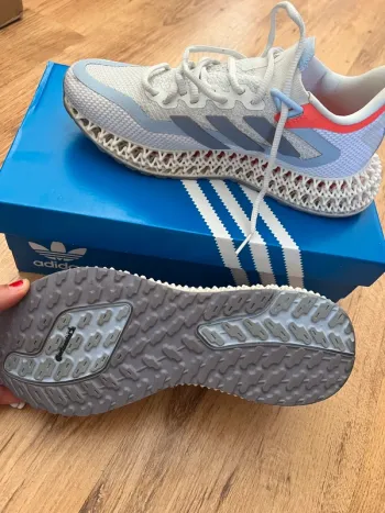 Gebrauchtes Adidas Running Shoes bike — Bild 2 von 3