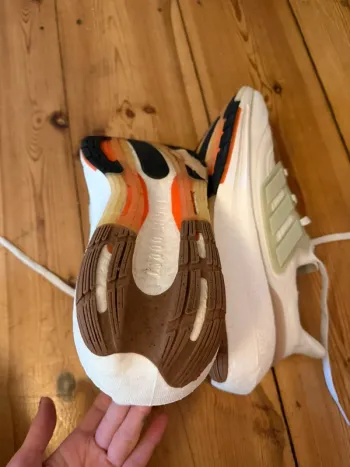 Käytetty Adidas Light Boost bike — kuva 4 / 7