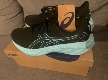 Brugt Asics novablast 4 bike