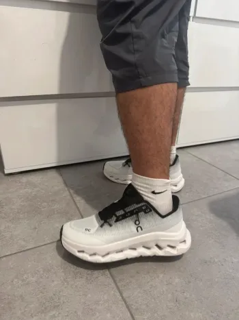 Gebrauchtes On Running shoes bike