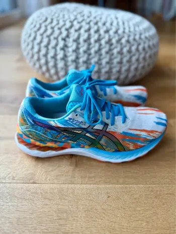 Tweedehands Asics Gel-Nimbus 23 bike — afbeelding 4 van 8
