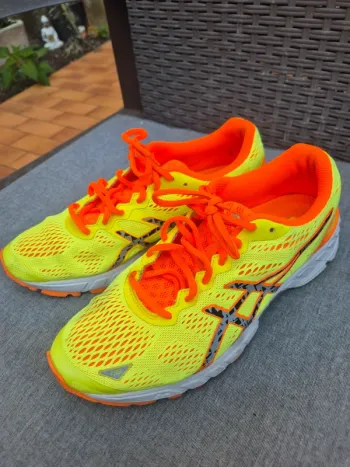 Brugt Asics Shoes bike — billede 2 af 6
