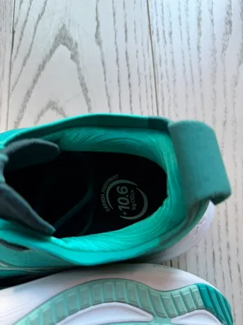 Tweedehands Asics Gel Nimbus 27 bike — afbeelding 8 van 11