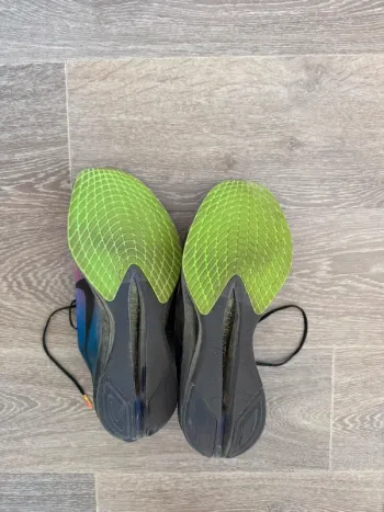 Used Nike Vaporfly 4 bike — image 2 of 5