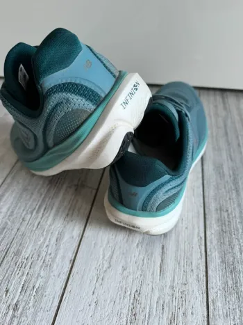 New Balance 1080 v15 bike usato — immagine 8 di 8