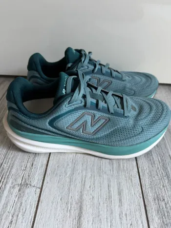 New Balance 1080 v15 bike usato — immagine 2 di 8