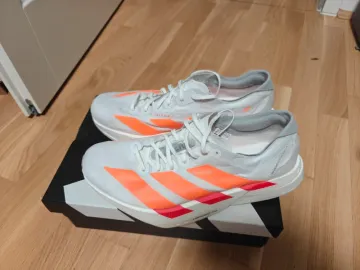 Adidas Adizero Adios Pro 4 bike d'occasion — image 2 sur 8