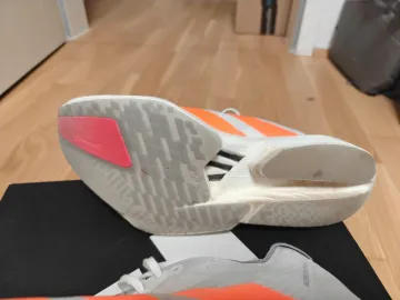 Adidas Adizero Adios Pro 4 bike d'occasion — image 4 sur 8