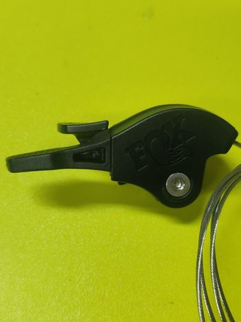 Gebrauchtes Fox Racing Remote Lockout bike — Bild 2 von 11
