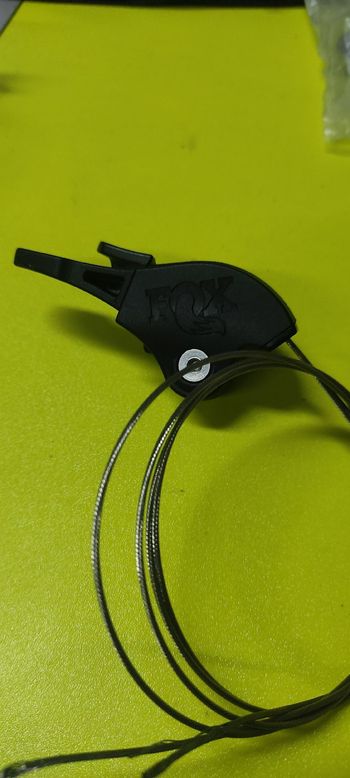 Gebrauchtes Fox Racing Remote Lockout bike — Bild 9 von 11