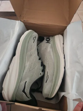 Gebrauchtes Hoka Running Shoes bike — Bild 7 von 8