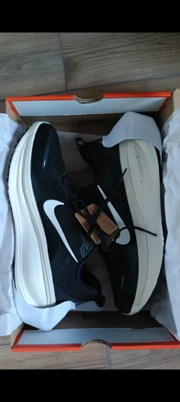 Gebrauchtes Nike Vomero 18 bike