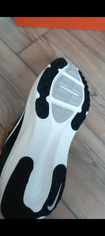 Nike Vomero 18 bike de segunda mano — imagen 4 de 6