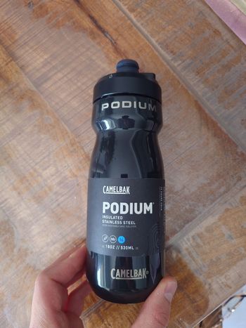 Used Camelbak Podium Stainless Steel 2026 bike