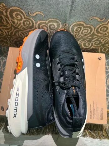 Nike Zoomx Zegama Trail 2 bike usato — immagine 3 di 15