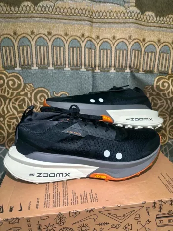 Nike Zoomx Zegama Trail 2 bike usato — immagine 2 di 15